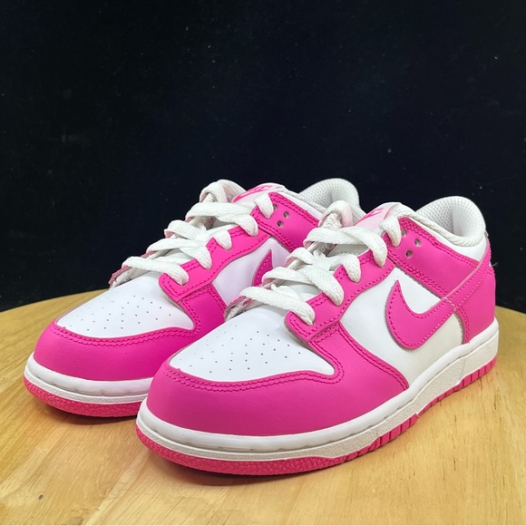 Nike Dunk Low Laser Fuchsia Pre School Sizes FB9108-102 Nike Dunk Pink - Picture 2 of 9